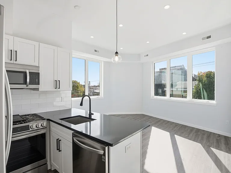 2301 Frankford Ave — Photo 25