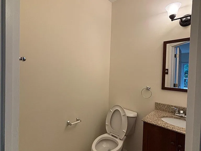 44331 Ladiesburg Pl — Photo 15