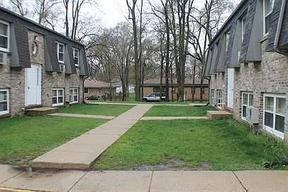 P064 / 3315 Colgate Ave - 3315 — Photo 3