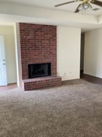 2nd image of 620 Park Ln #620