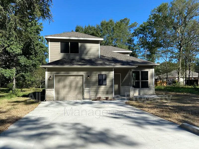 3 bed, 2.5 bath, 2022 sqft, $1,750 — Photo 2