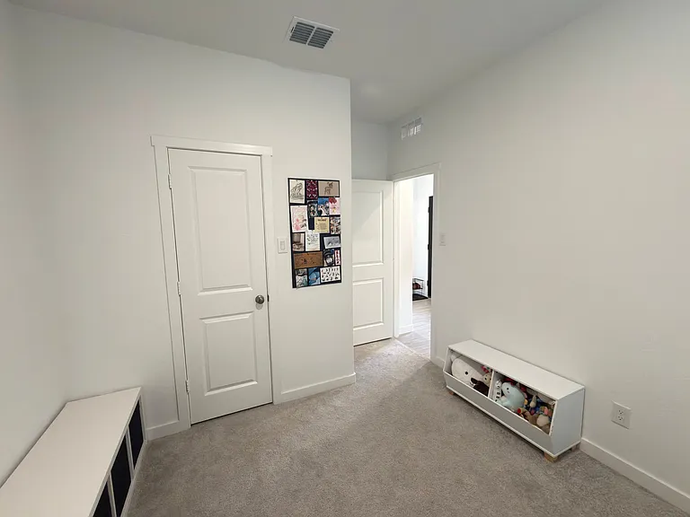 524 Hackney Dr — Photo 7