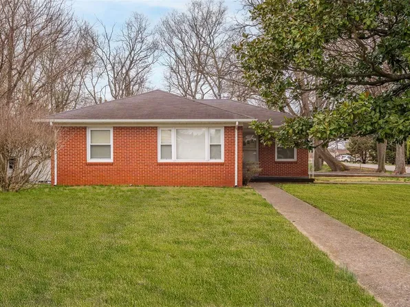 588 W 7th St, Russellville, KY 42276