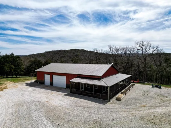 227 Flamingo Ln, Eureka Springs, AR 72631