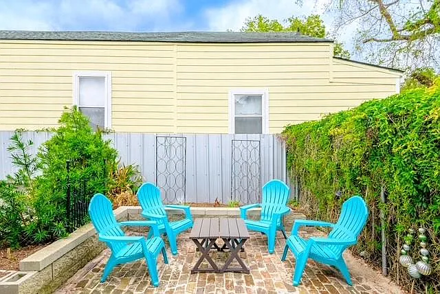 231 S White St — Photo 12