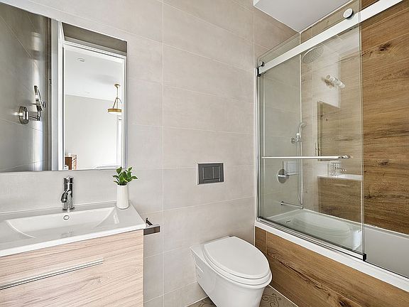 5th image of 312 Clifton Pl #4