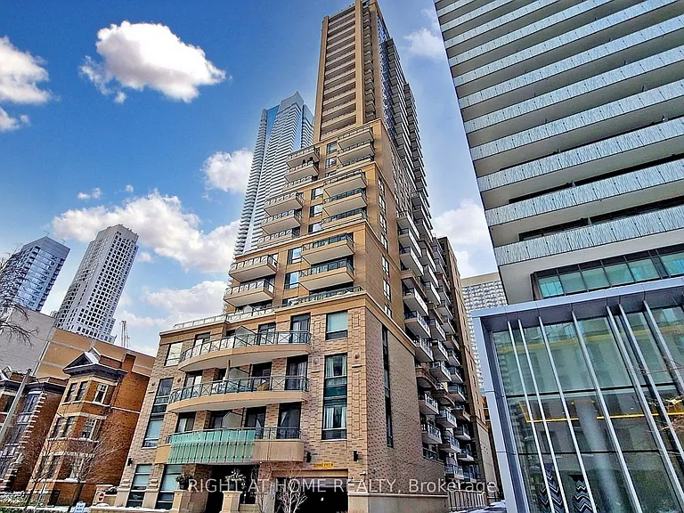 35 Hayden St #709 — Photo 1