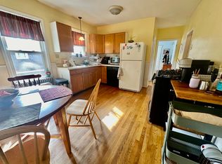 82 Quincy St, Medford, MA 02155