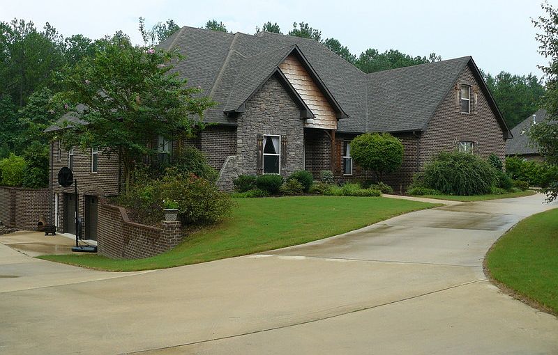 1st image of 220 Anna Creek Dr