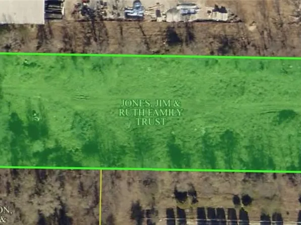 1015 S Old Missouri Rd #28, Springdale, AR 72764
