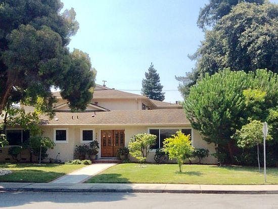 1st image of 644 Belladonna Ct APT 1
