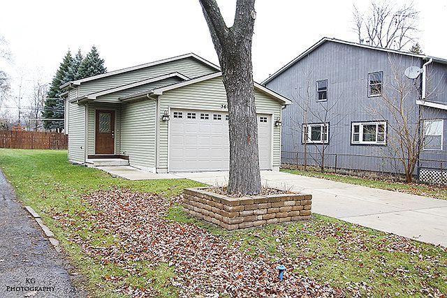 1st image of 362 Shorewood Dr