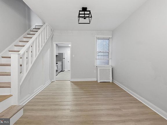 5th image of 2420 Federal St