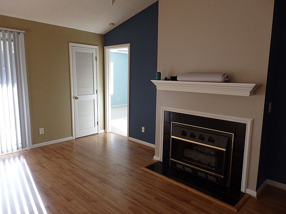 3rd image of 2900 Forbes Wood #2nd floor