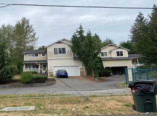 14806 Woodland Ave E, Puyallup, WA 98375