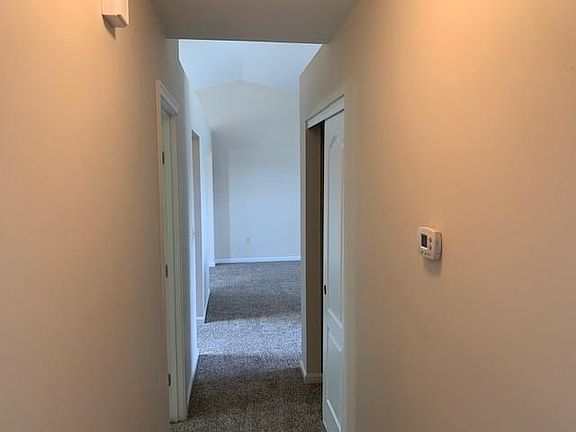 5th image of 3000 Laura Lee Ln