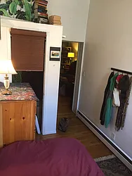 Rented by R New York