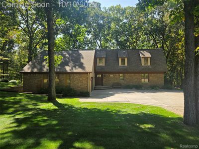 11910 Brandywine Dr, Brighton, MI, 48114