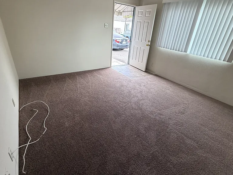 22782 Alice St #22782 — Photo 2