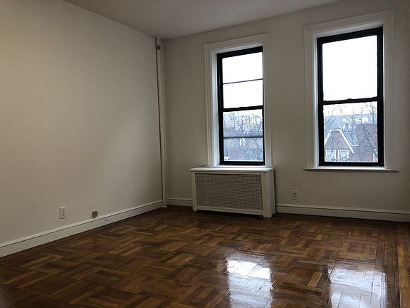 2nd image of 3923 58th St APT C1