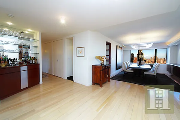 Sold by Halstead Real Estate | media 2