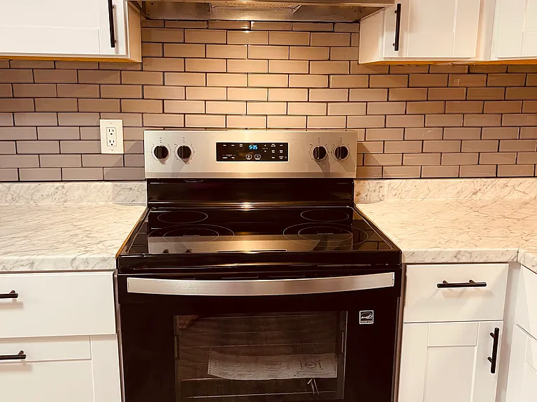 540 Front St S #2 — Photo 9