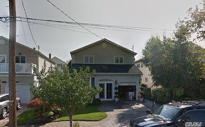 2nd image of 15907 78th St