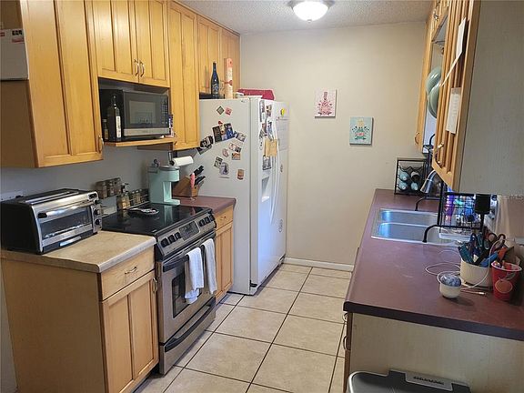 4th image of 9321 91st St