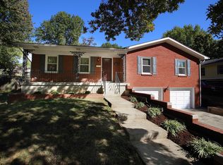 4503 Rondean Dr, Louisville, KY 40216