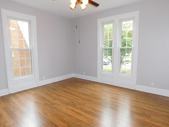 5th image of 410 Washington Ave