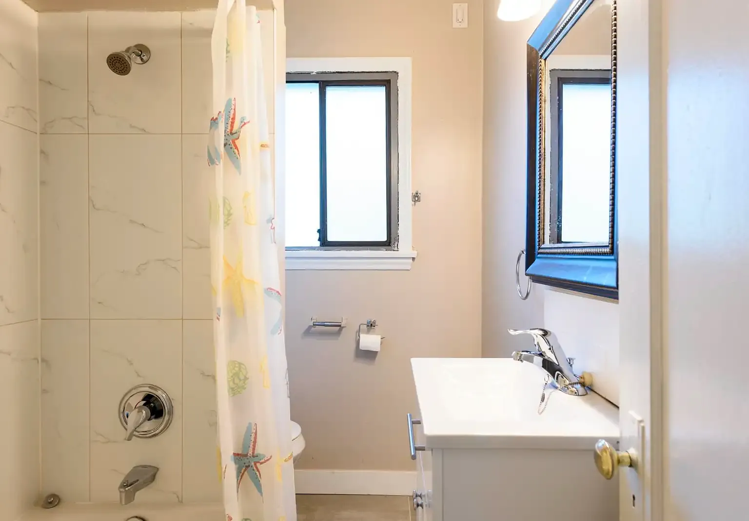 2 bed, 847 sqft, $2,999 — Photo 2