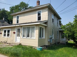 104 Union St, Hillsdale, MI 49242