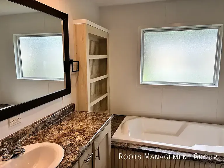 2621 Jeffersonville Rd #52 — Photo 9