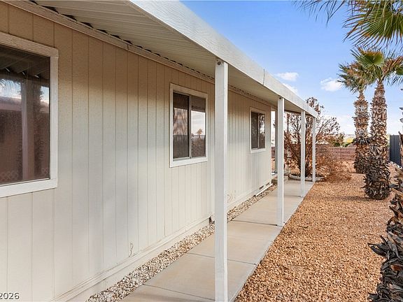 3rd image of 1671 Granada St