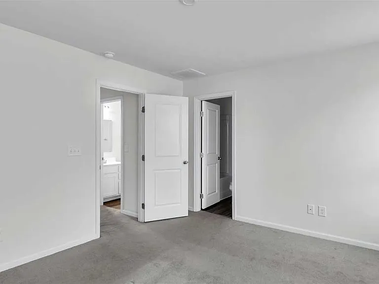 992 Rushing Ln — Photo 14