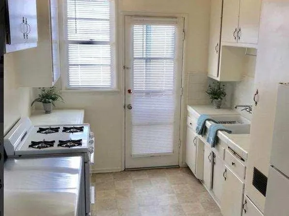 1228 N Berendo St, Los Angeles, CA 90029