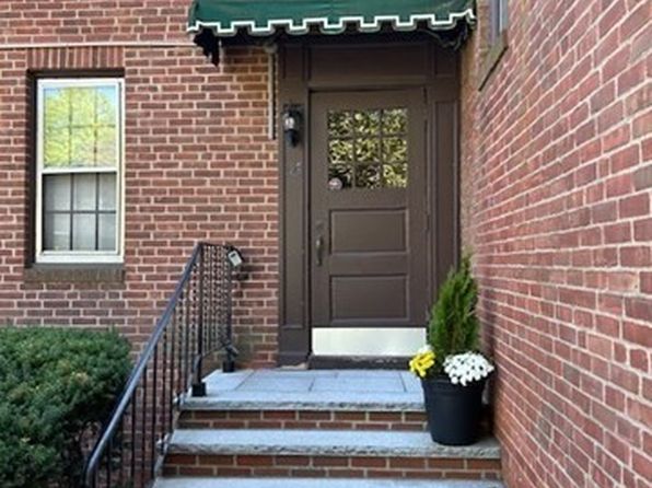 116 Floral St APT 6