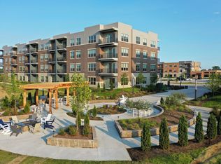Watermark at The Grove, Elgin, IL 60124