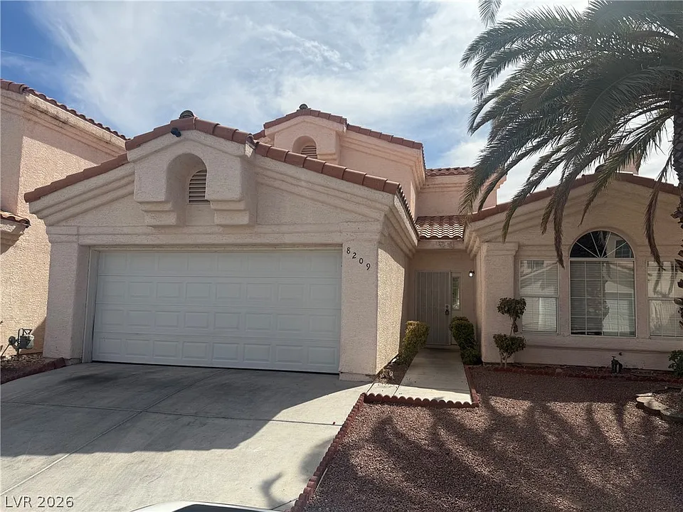 8209 Renfrew Dr