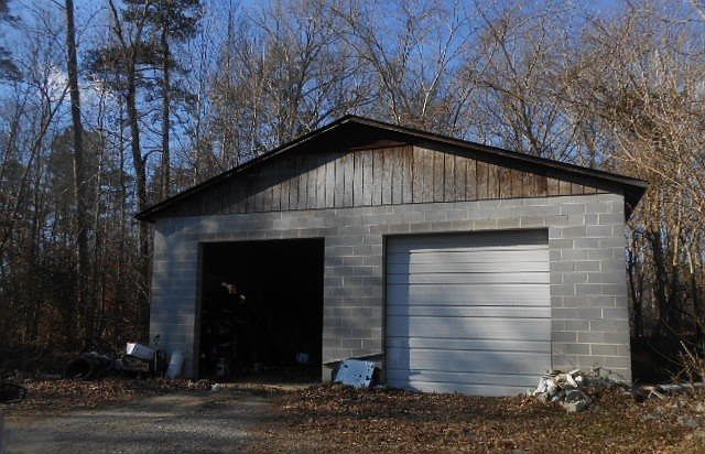 2nd image of 675 Henry St