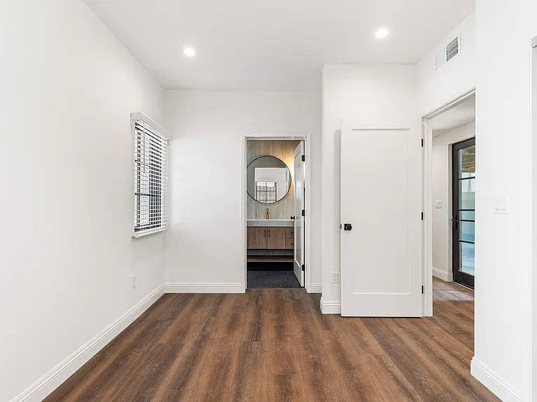 926 E Dryden St #ADU — Photo 14