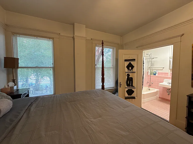 110 Auditorium Cir #21 — Photo 14