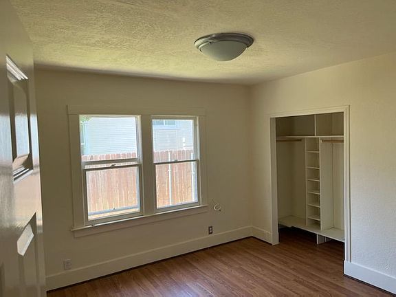 3rd image of 1631 San Pascual St