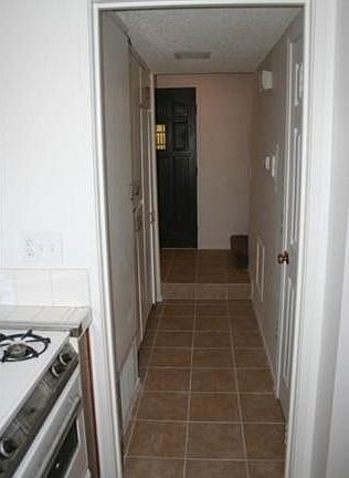5th image of 3600 N Mountain Ave #20G