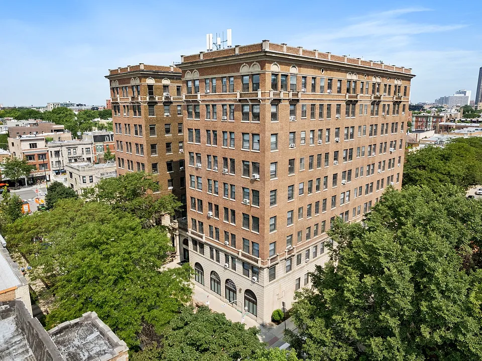 540 W. Briar