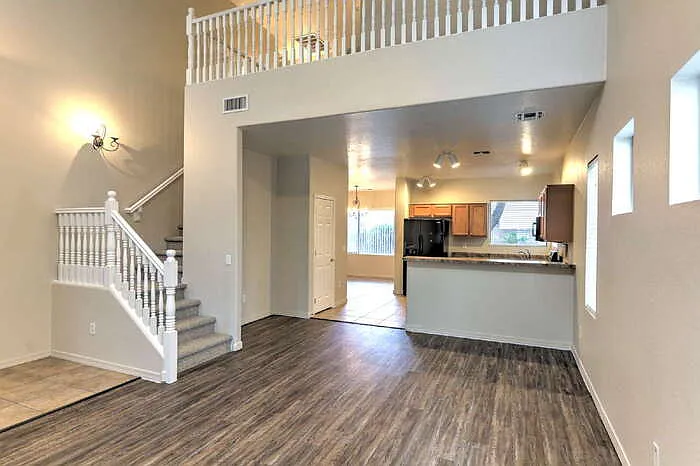 137 E Camino Del Abedul — Photo 5