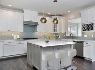 3 W Van Buren Way, Hopewell Junction, NY 12533