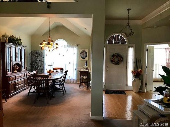 2nd image of 7877 Sedgebrook Dr E
