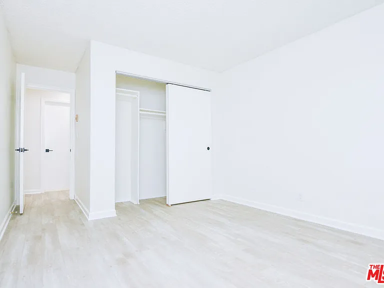 2602 Carnegie Ln #1 — Photo 41