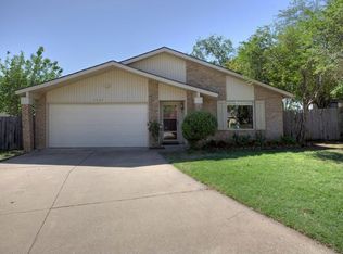5302 Duchess Ct, Lake Dallas, TX 75065
